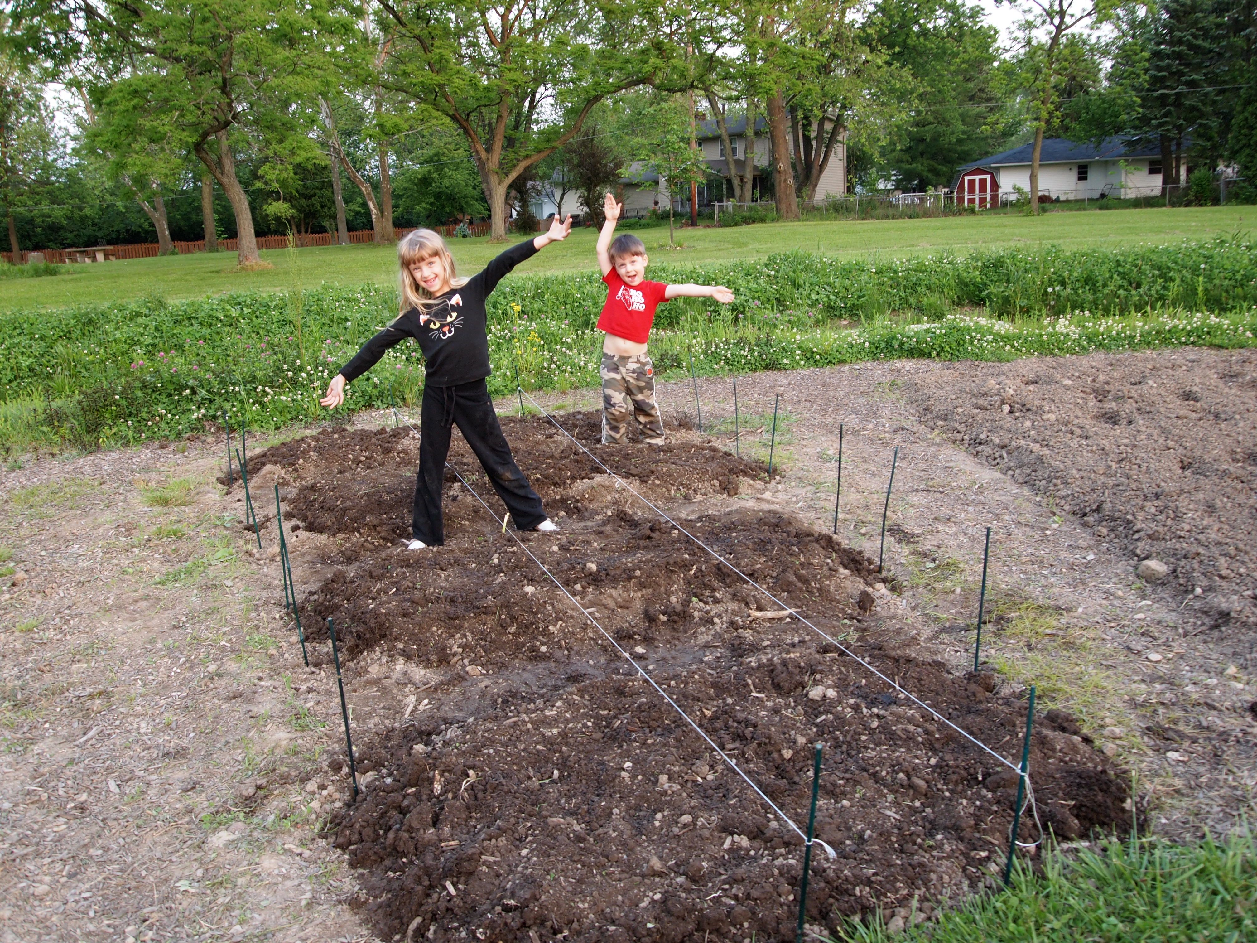 Community Gardens – Great Way to Volunteer as a Family